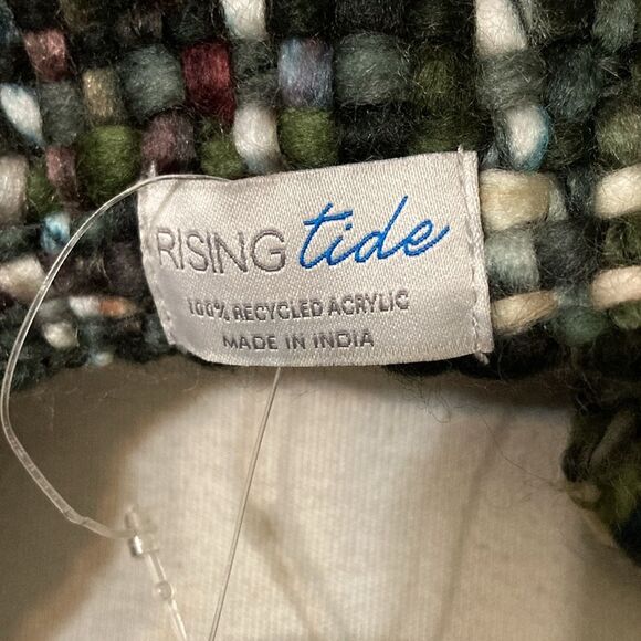 3for$20 Nice Handmade Scarf - Picture 4 of 4